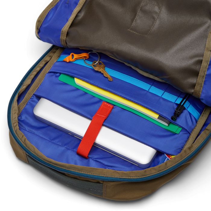 Cotopaxi Chiquillo 26L Backpack Bags & Packs Cotopaxi