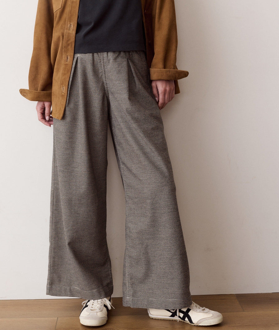 Marine Layer Allison Pleated Moleskin Trouser Women's Casual Pants Marine Layer 