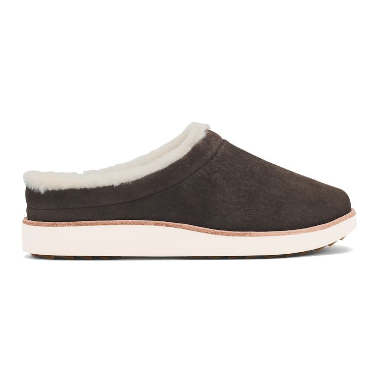 OluKai Mani Slipper - Women's Women's Slippers OluKai Dark Oak/Golden Sand 6