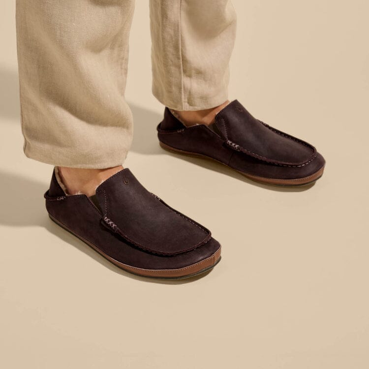 OluKai Moloa Slipper - Men's (Dark Wood/Dark Wood) Shoes OluKai 